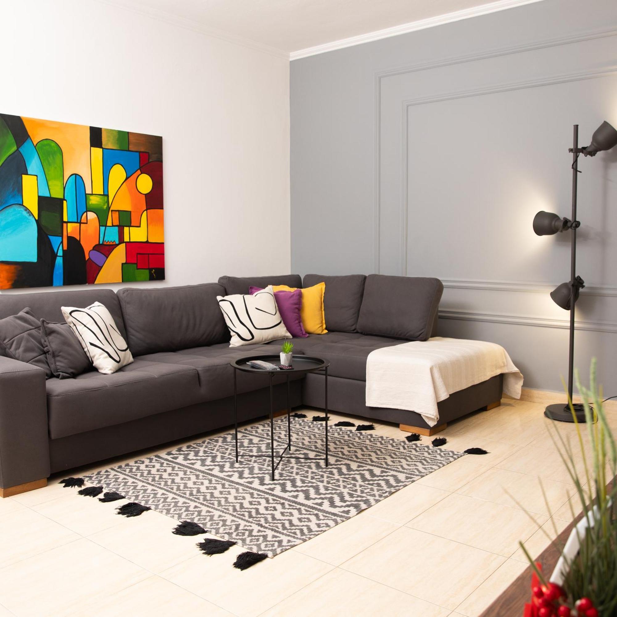 Maris Apartment Tirana Eksteriør billede